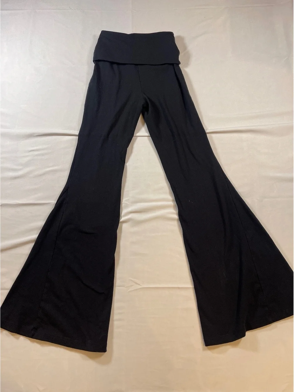 Size Small Offline by Aerie Fold over Leggings